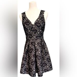lace black cocktail dress sz S Little black dress